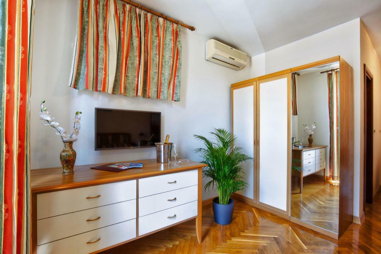 Villa Sveta Eufemija - Bed And Breakfast Rovinj Dış mekan fotoğraf